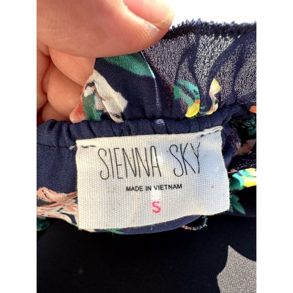 SIENNA Sky Blouse Small Blue Floral Ruffle keyhole Cap Sleeve Top Flowy Womens - Picture 6 of 7